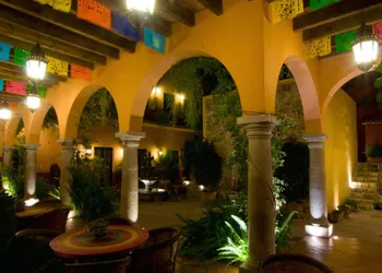 Antigua Capilla B&B hotel thumbnail 3