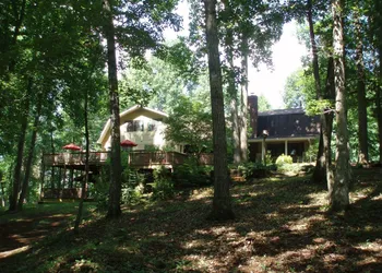 Mountain Top Lodge hotel thumbnail 5