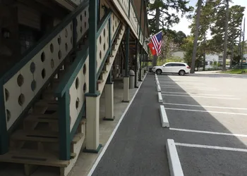 Edelweiss Inn hotel thumbnail 3