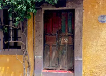 Casa de la Mañana hotel thumbnail 4