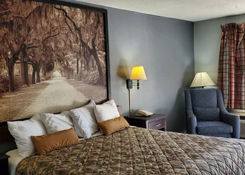 Palmetto Inn hotel thumbnail 5