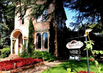 Camellia Inn hotel thumbnail 2