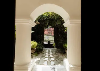 Posada El Castillo hotel thumbnail 2