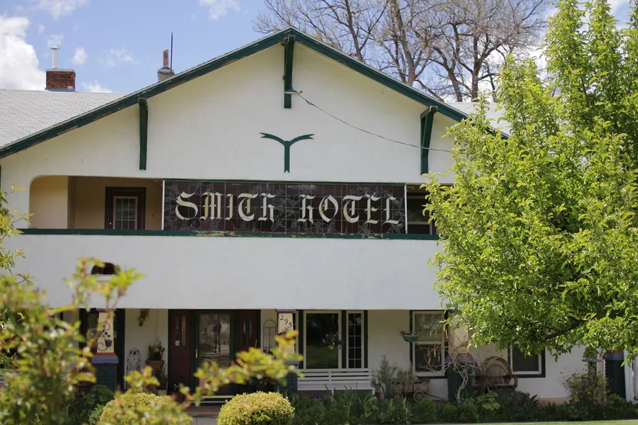 Historic Smith Hotel B&B hotel detail image 2