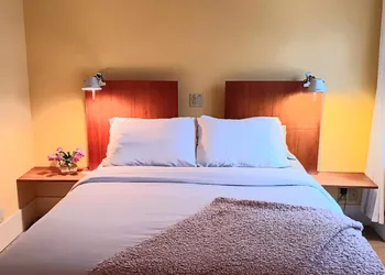 Inn On Columbia hotel thumbnail 3