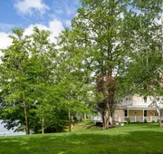 Lakehouse Inn hotel detail image 3