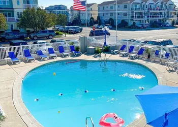 Chateau Bleu hotel thumbnail 5