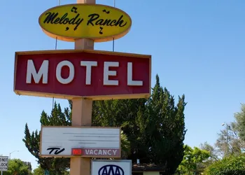 Melody Ranch Motel hotel thumbnail 7