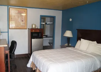 Stone Inn Motel hotel thumbnail 8