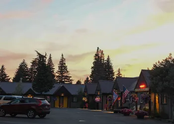 Gannett Peak Lodge hotel thumbnail 6