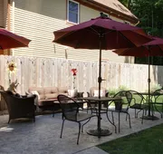 Twin Oaks Inn hotel detail image 5