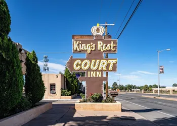 King's Rest Court Inn hotel thumbnail 3