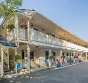 The Towne Motel hotel detail image 3