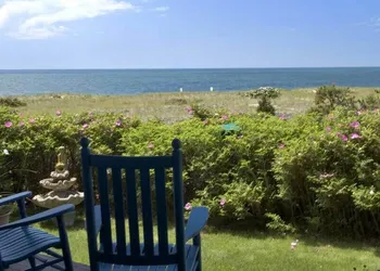 Winstead Beach Resort hotel thumbnail 2