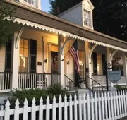 Riverboat Bed & Breakfast hotel detail image 4