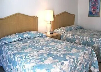Aquarius Arms Motel hotel thumbnail 2