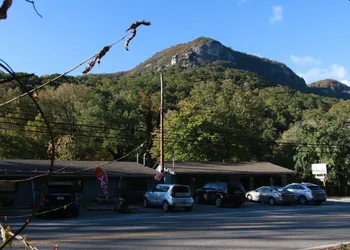 The Riverside Lodge at Chimney Rock hotel thumbnail 2