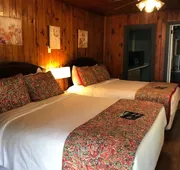 The Riverside Lodge at Chimney Rock hotel detail image 7