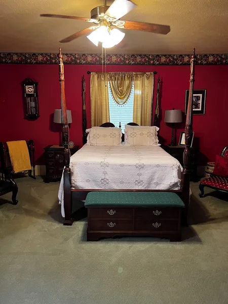 Commodore Bed and Breakfast hotel detail image 6
