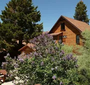 June Lake Villager hotel detail image 3