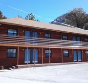 June Lake Villager hotel detail image 5
