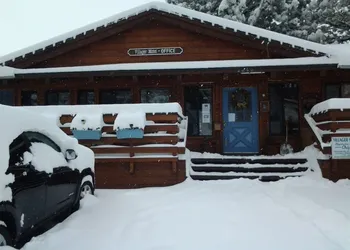 June Lake Villager hotel thumbnail 6