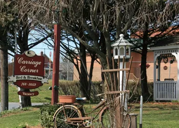 Carriage Corner Bed & Breakfast hotel thumbnail 2