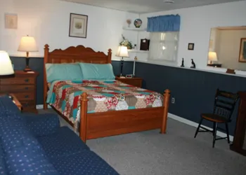 Carriage Corner Bed & Breakfast hotel thumbnail 8