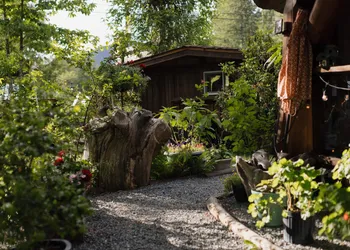 Ruby Lake Resort hotel thumbnail 3