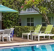 Sun Dek Beach House hotel detail image 3