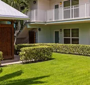 Sun Dek Beach House hotel detail image 4