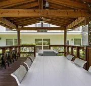 Sun Dek Beach House hotel detail image 5