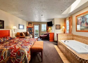 Super 8 by Wyndham Grangeville hotel thumbnail 8
