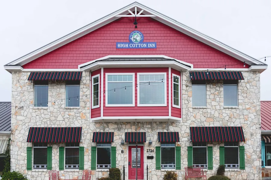 High Cotton Inn hotel detail image 6