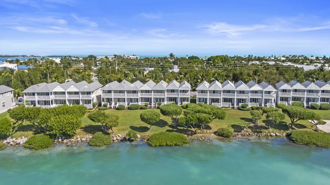 Village at Hawks Cay Villas by KeysCaribbean hotel detail image 2
