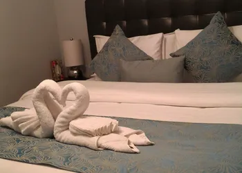 Blue Skies Bed and Breakfast hotel thumbnail 4