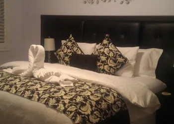 Blue Skies Bed and Breakfast hotel thumbnail 5