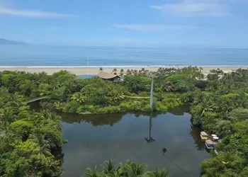 Grand Luxxe hotel thumbnail 3