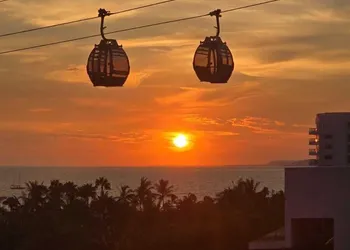 Grand Luxxe hotel thumbnail 4