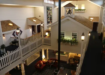 Essenhaus Inn & Conference Center hotel thumbnail 4