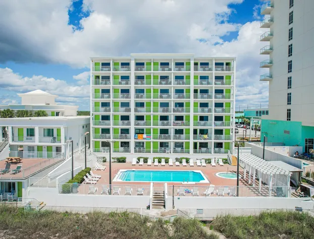 The Flamingo Hotel and Tower hotel detail image 4
