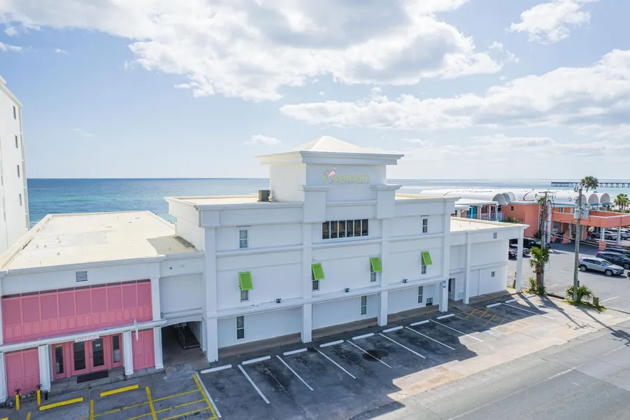 The Flamingo Hotel and Tower hotel detail image 6