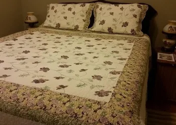 Susan's Sanctuary Bed & Breakfast hotel thumbnail 8