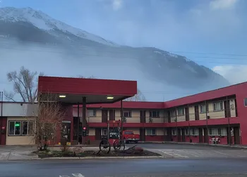 Triangle Motel hotel thumbnail 2