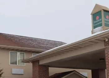 Economy Inn hotel thumbnail 2