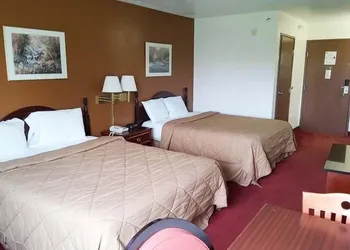 Economy Inn hotel thumbnail 6