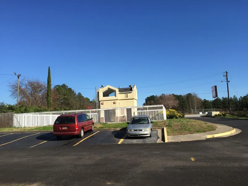 Western Inn hotel detail image 6