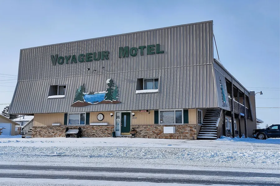 Love Hotels Voyageur by OYO at International Falls MN hotel detail image 6