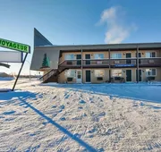 Love Hotels Voyageur by OYO at International Falls MN hotel detail image 7