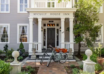 McCully House Inn hotel thumbnail 8